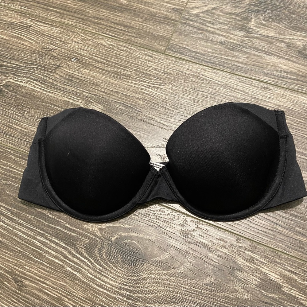 Maidenform black strapless bra size 34B